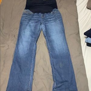 Maternity jeans in great condition